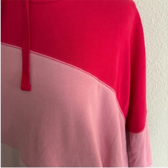 Torrid colorblock hoodie - Picture 4 of 6